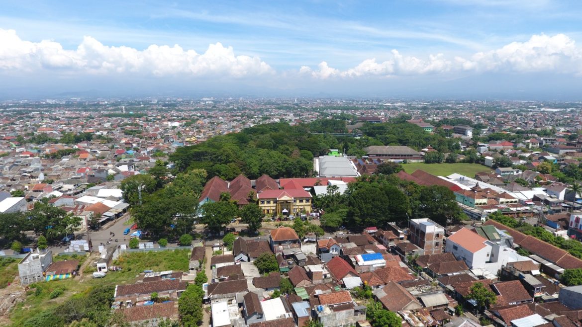 SMK Negeri 6 Malang Pertahankan Predikat Adiwiyata Mandiri 2024